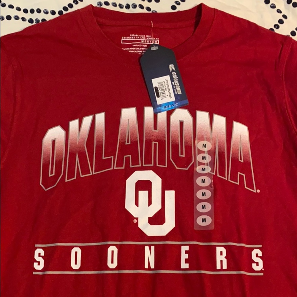 Tee shirt